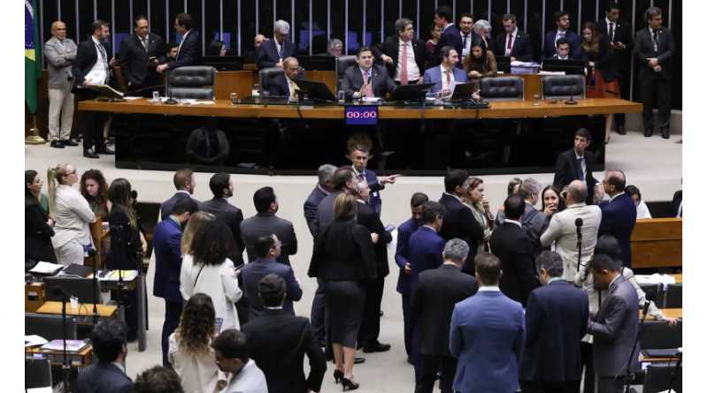 Congresso aprova LDO com superávit de R$ 34 bilhões em 2026