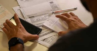 Salário mínimo deverá subir para R$ 1.741 em 2027