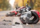 Homem sem CNH é levado à delegacia após acidente com motociclista