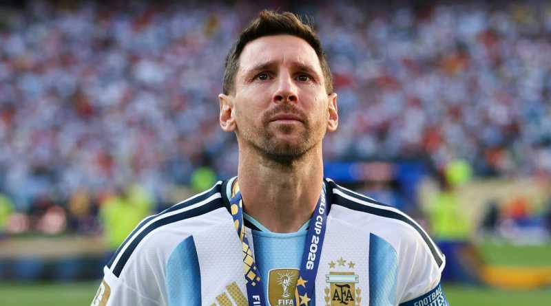 Messi anuncia aposentadoria da seleção argentina e encerra era histórica com a camisa 10