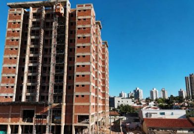 PrefCG moderniza políticas econômicas e vê PIB crescer acima da média 